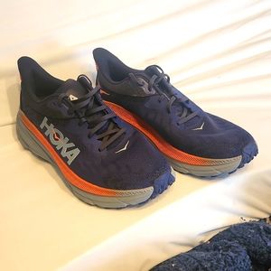 HOKA CHALLENGER ATR 7